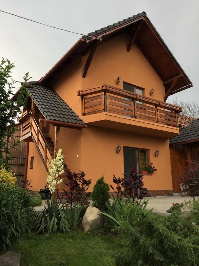 Hotel Casa Tibi Praid Exterior foto